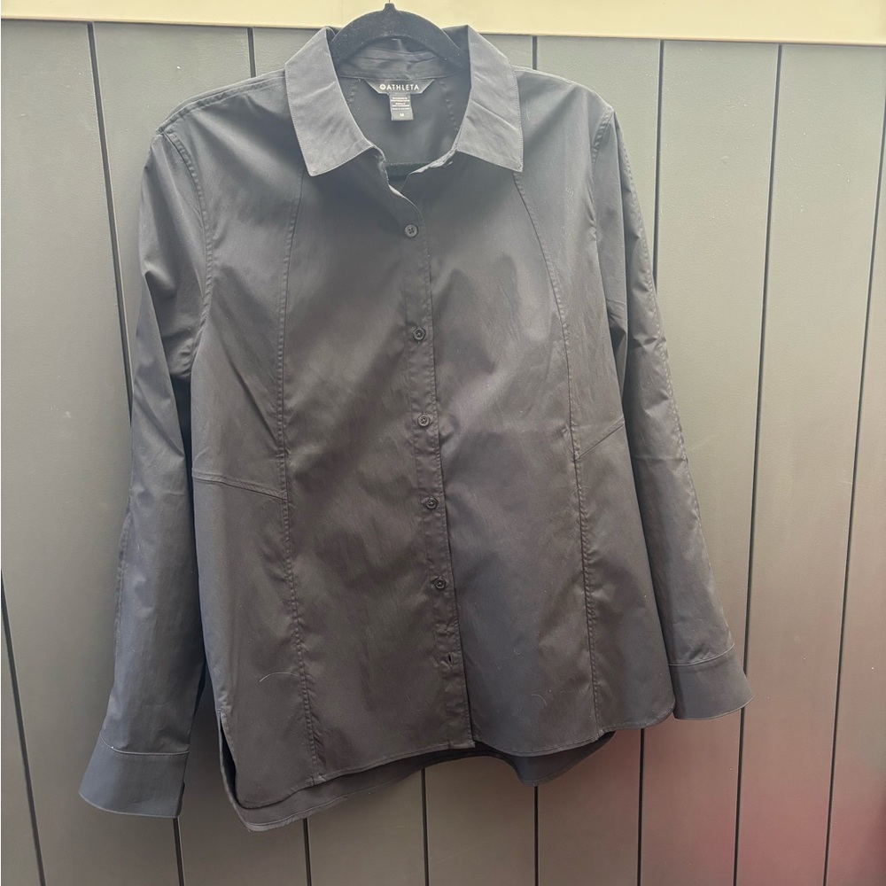 A-frame Poplin Top from Athleta. Sz M. Black